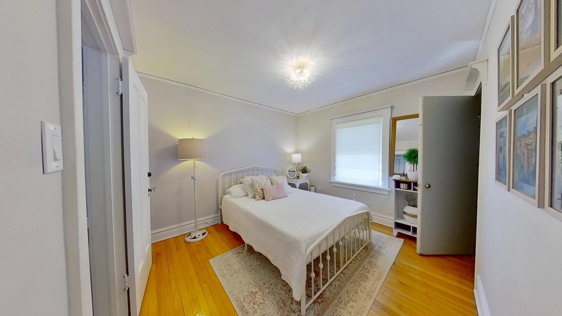 629 Newton Avenue, Glen Ellyn, IL 60137