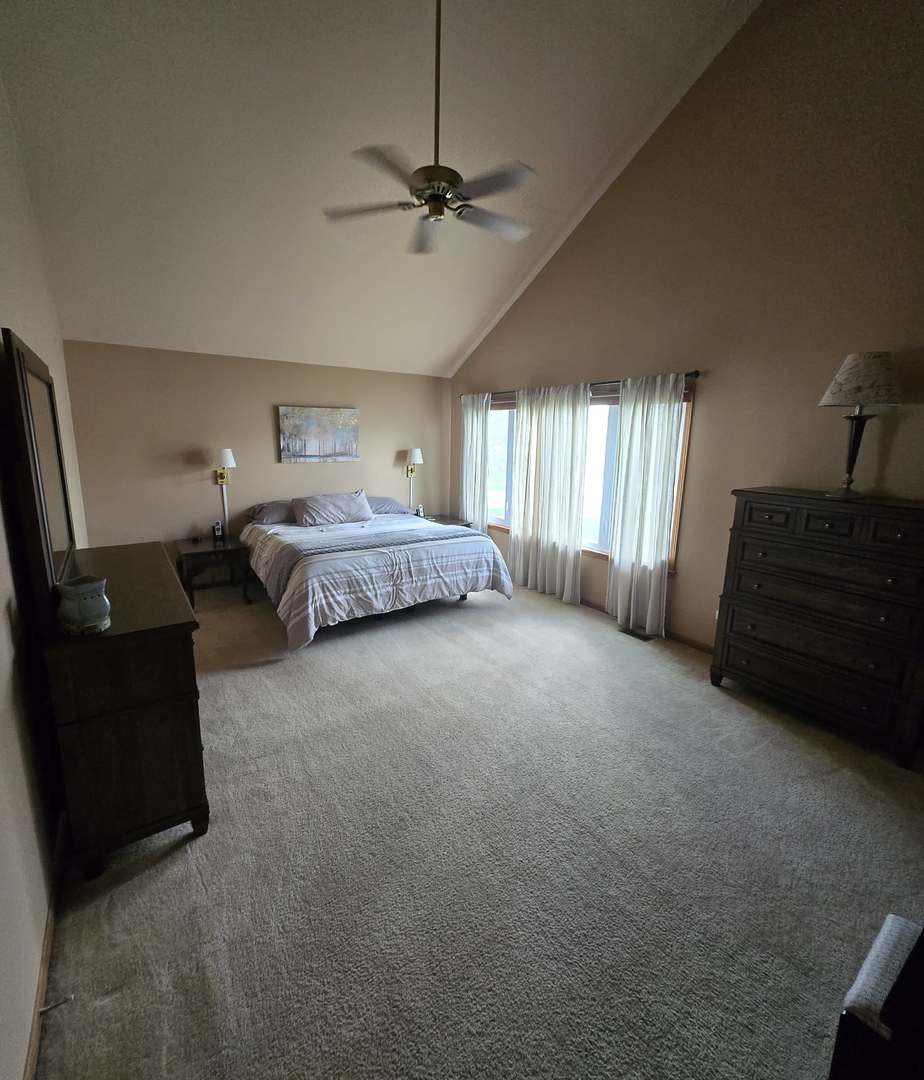 8141 W Old Mill Road, Frankfort, IL 60423