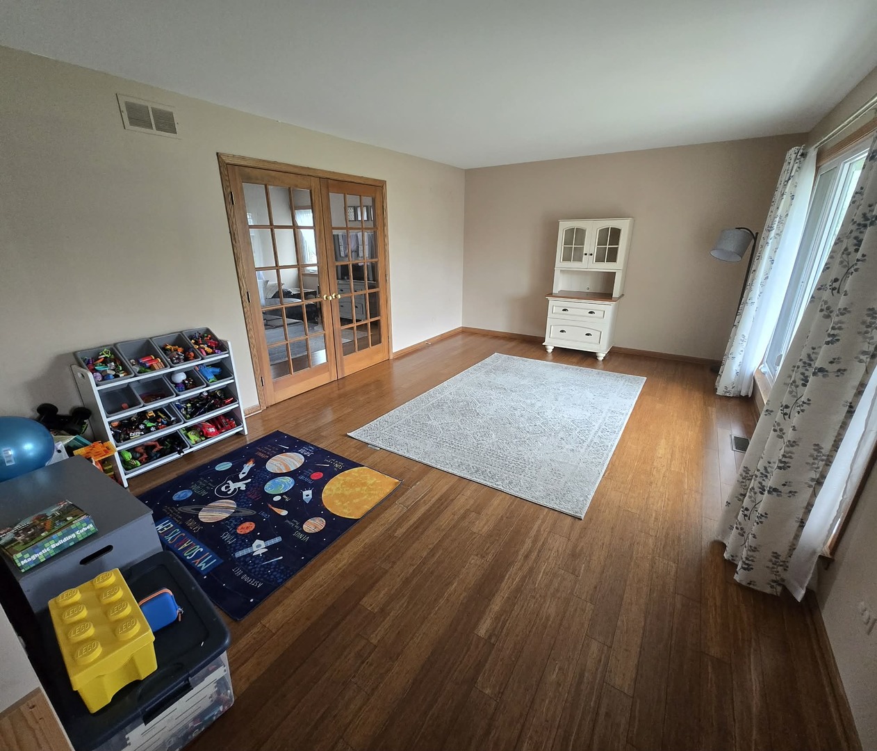 8141 W Old Mill Road, Frankfort, IL 60423