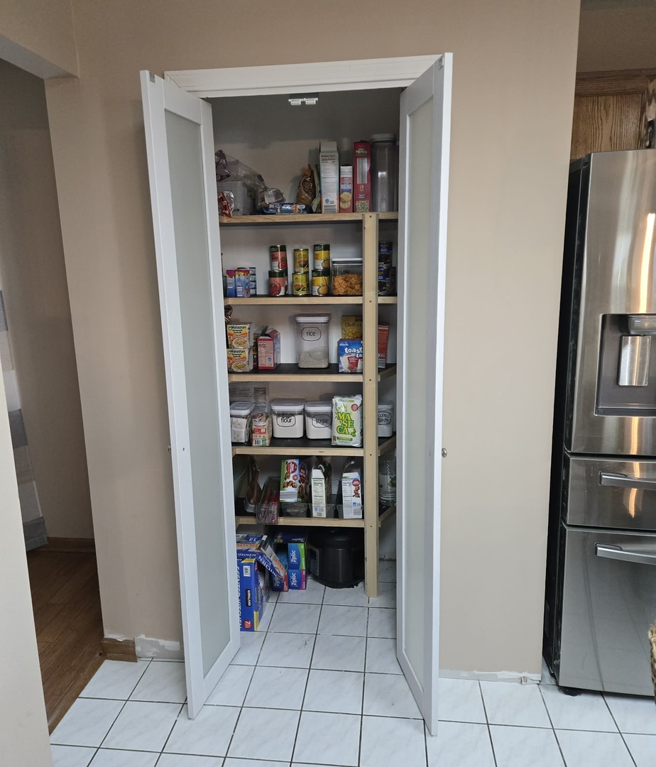 8141 W Old Mill Road, Frankfort, IL 60423