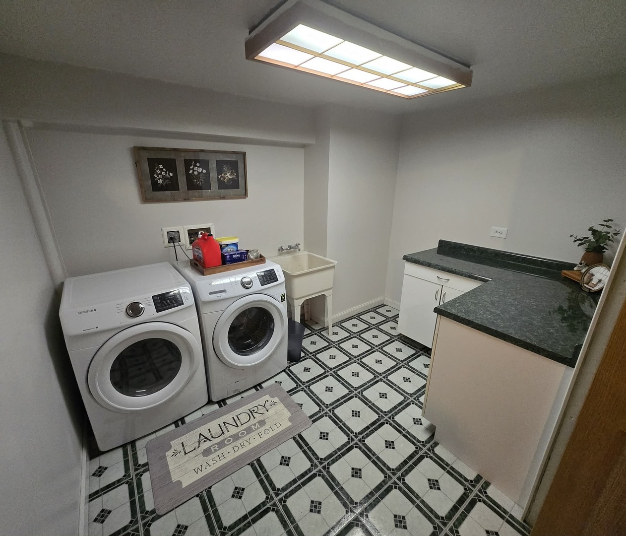 8141 W Old Mill Road, Frankfort, IL 60423