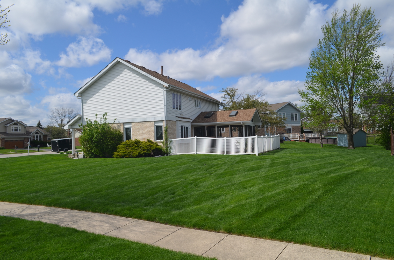 8141 W Old Mill Road, Frankfort, IL 60423