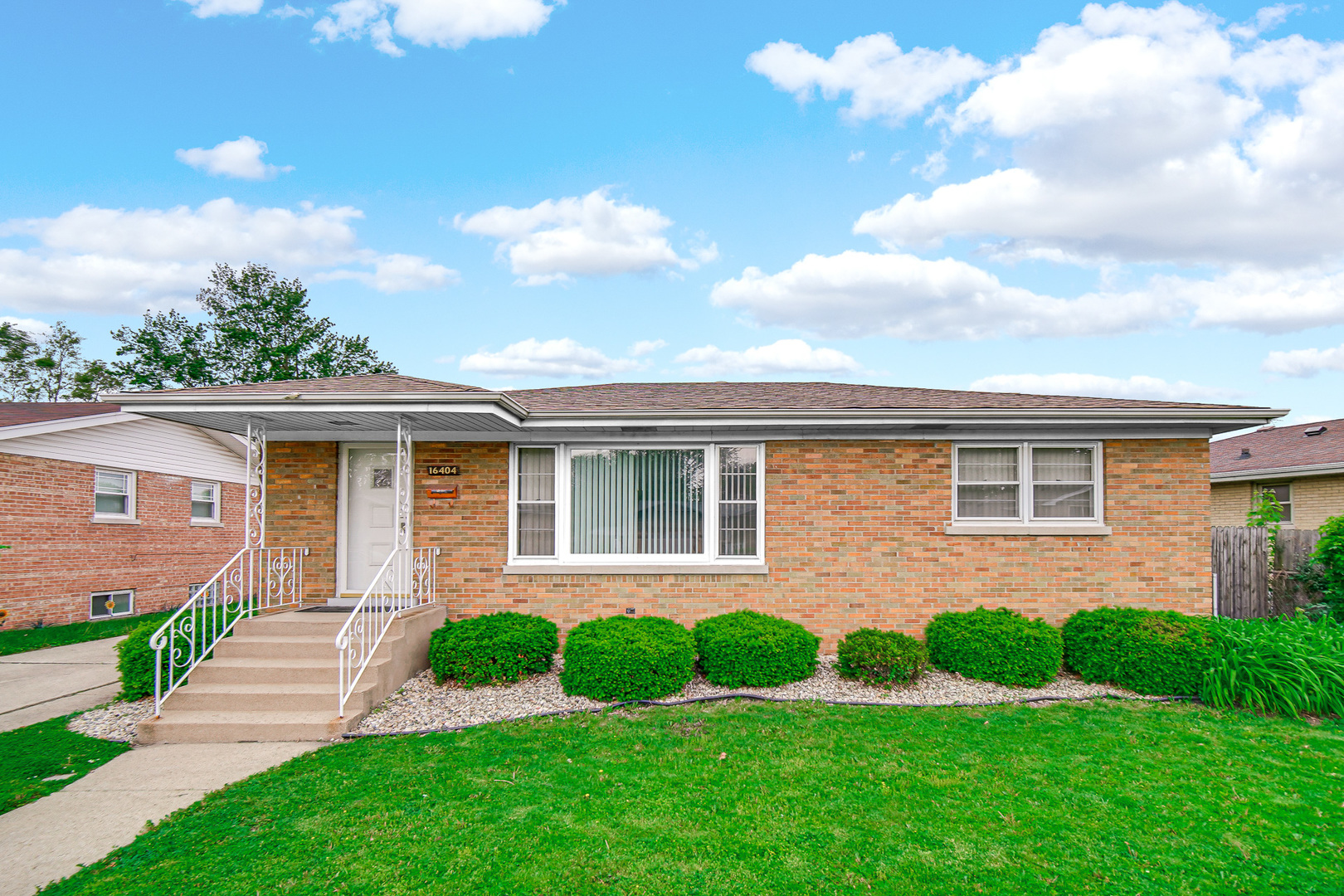 16404 Betty Lane, South Holland, IL 60473