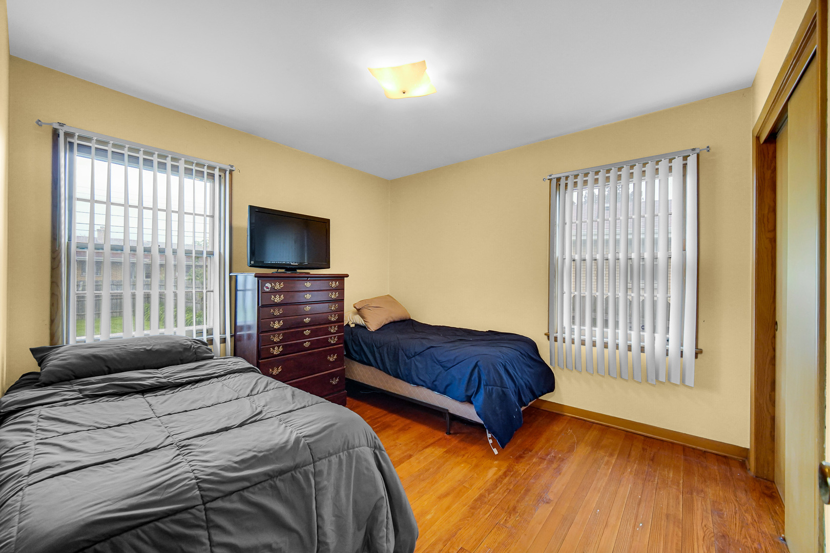 16404 Betty Lane, South Holland, IL 60473