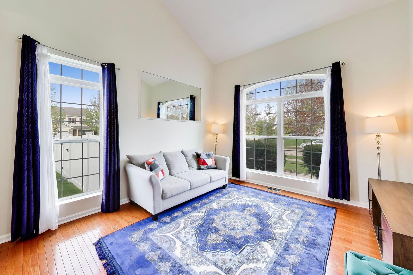 1655 Farmside Lane, Bolingbrook, IL 60490