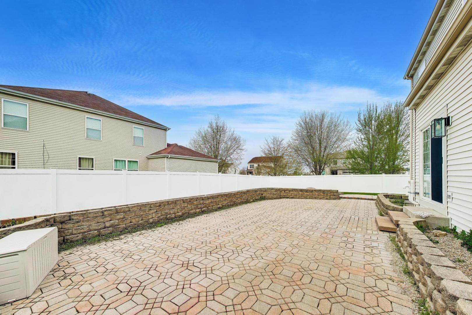 1655 Farmside Lane, Bolingbrook, IL 60490