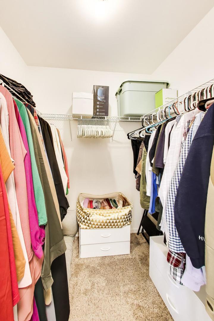 1655 Farmside Lane, Bolingbrook, IL 60490