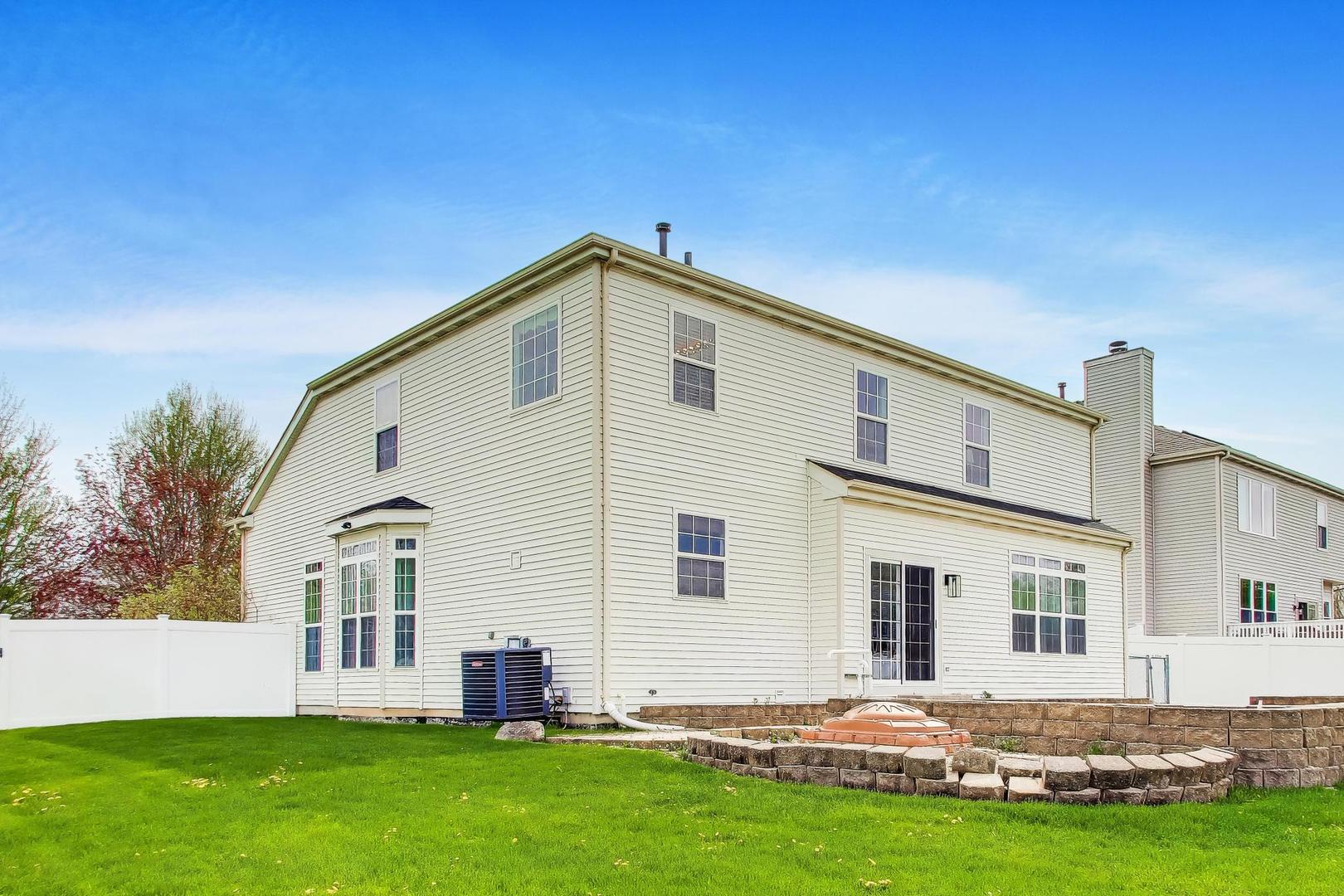 1655 Farmside Lane, Bolingbrook, IL 60490