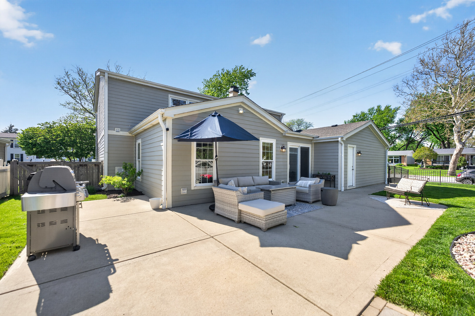 1003 S Fairview Avenue, Lombard, IL 60148