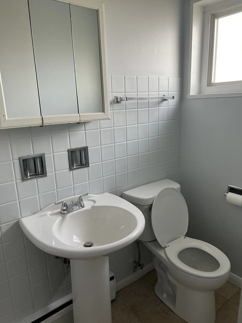 9633 S Michigan Avenue #2, Chicago, IL 60628