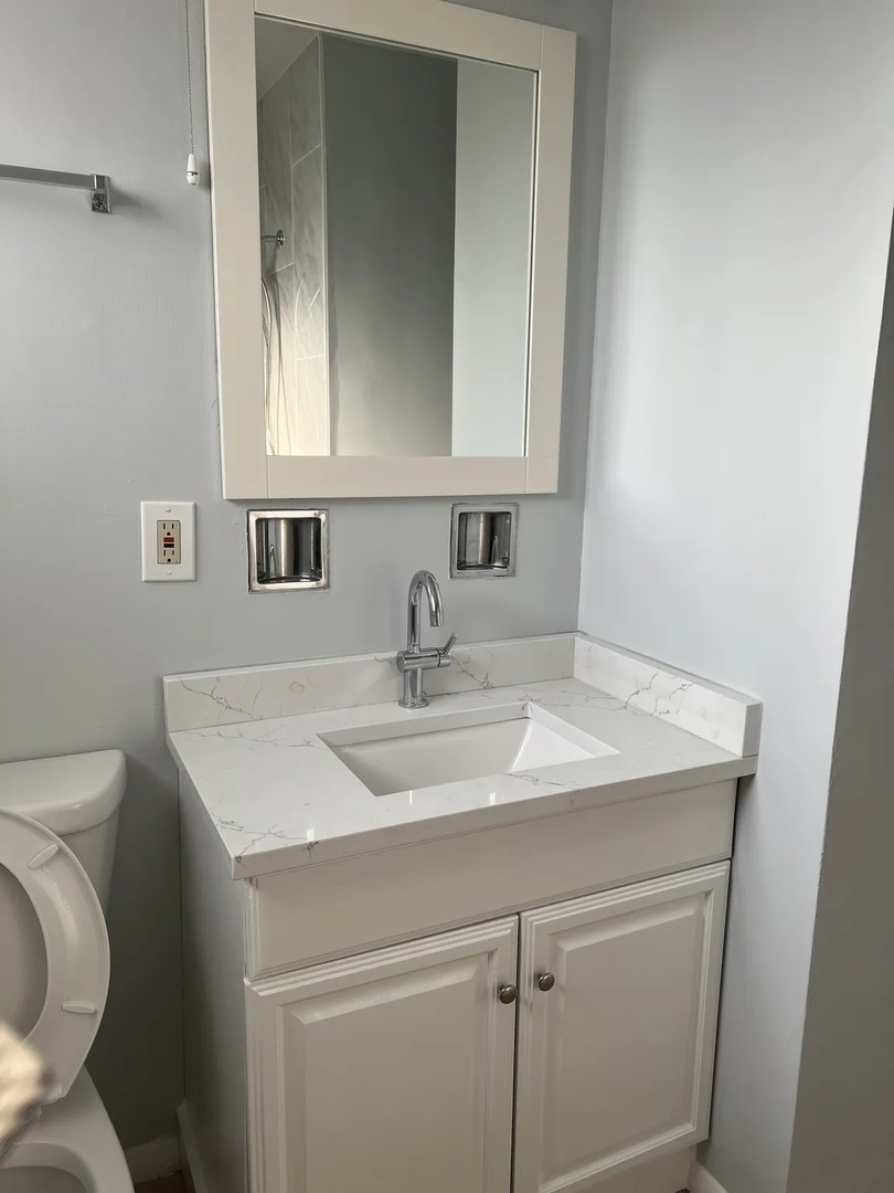 9633 S Michigan Avenue #2, Chicago, IL 60628