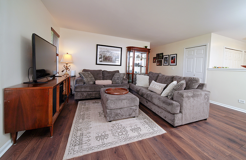 Crystal Lake, IL 60014