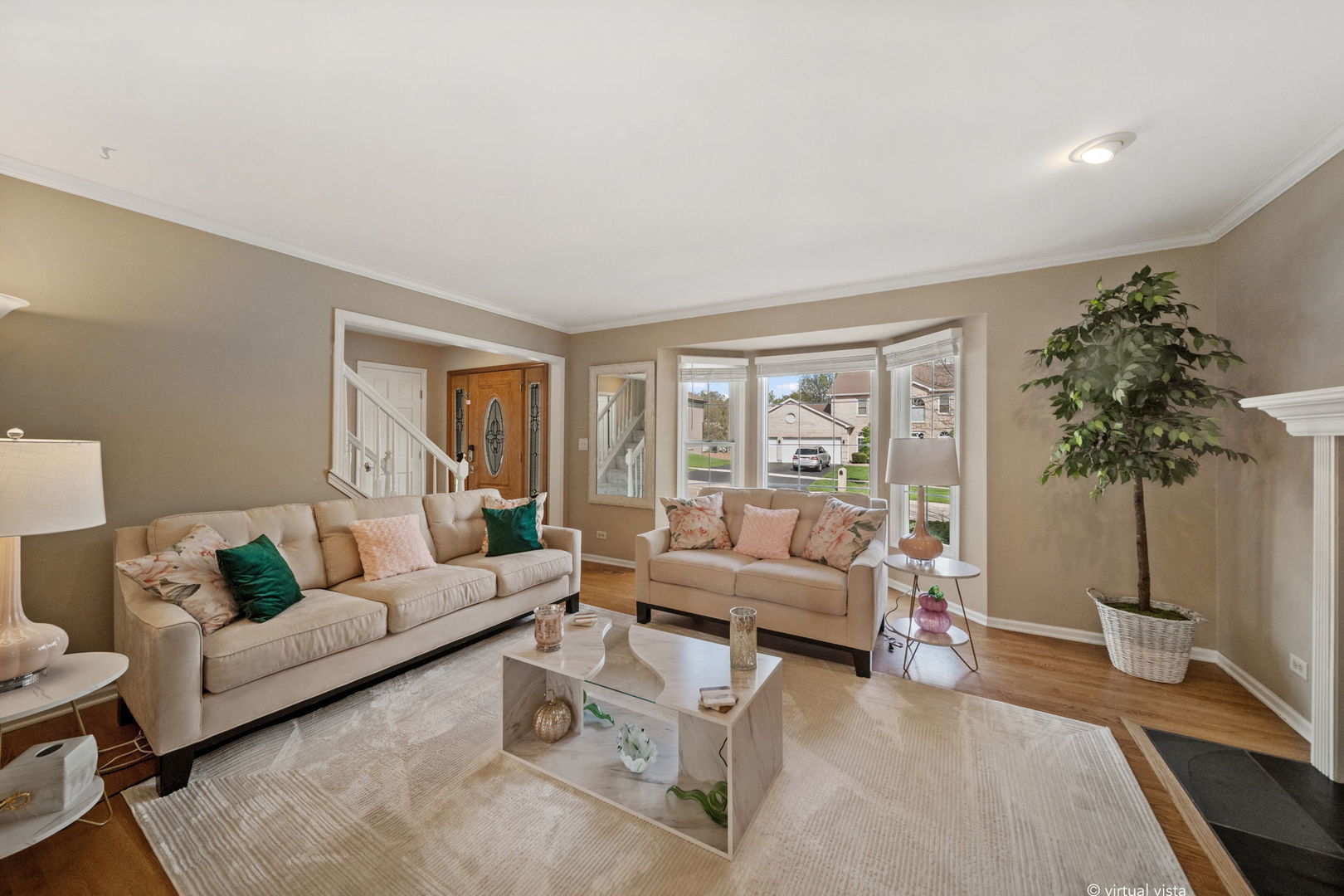 892 Somerset Drive, Carol Stream, IL 60188