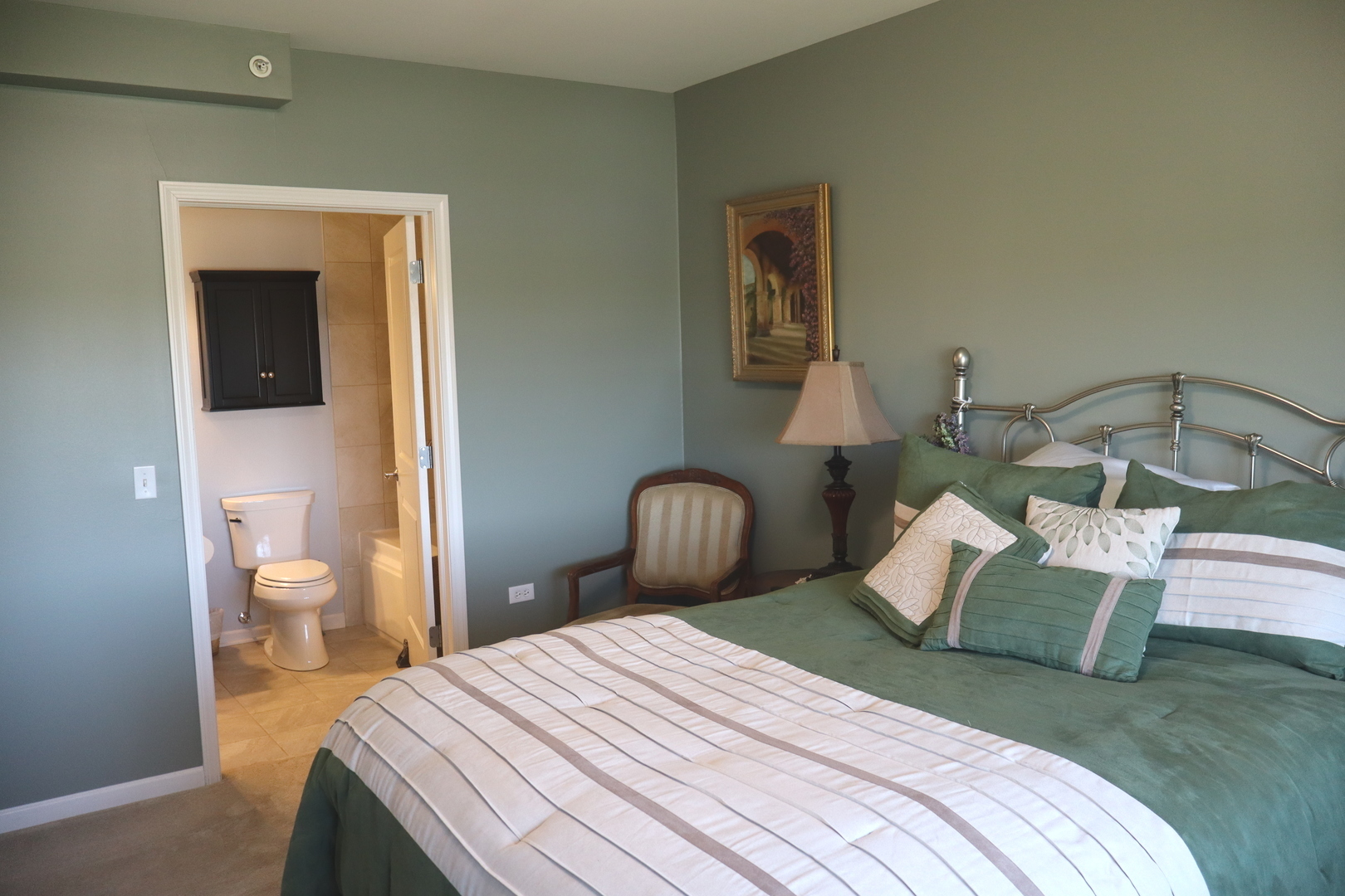 14160 SHEFFIELD Drive #404, Homer Glen, IL 60491