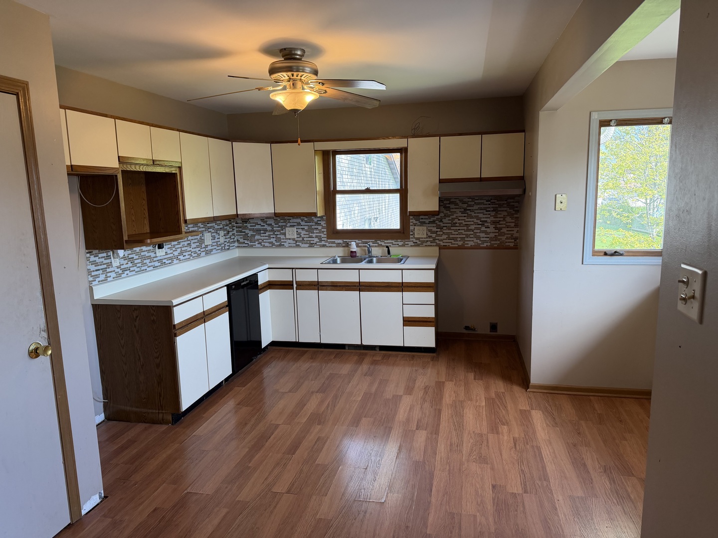 2375 Chestnut Lane, Morris, IL 60450