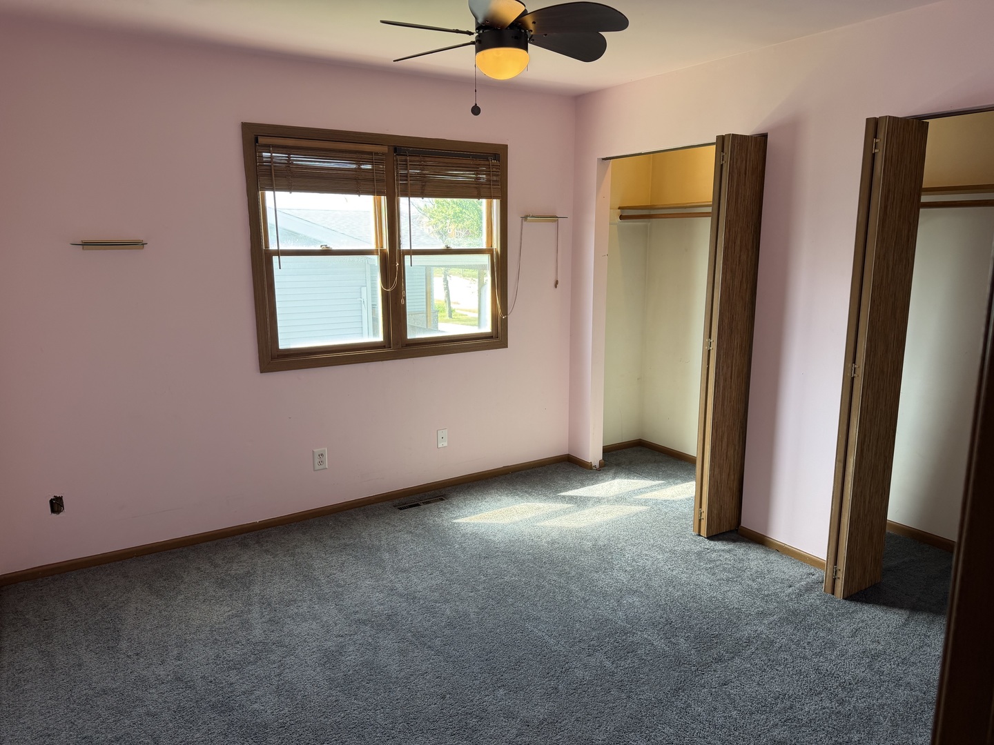 2375 Chestnut Lane, Morris, IL 60450