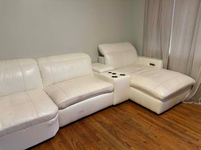 11540 S Racine Avenue, Chicago, IL 60643