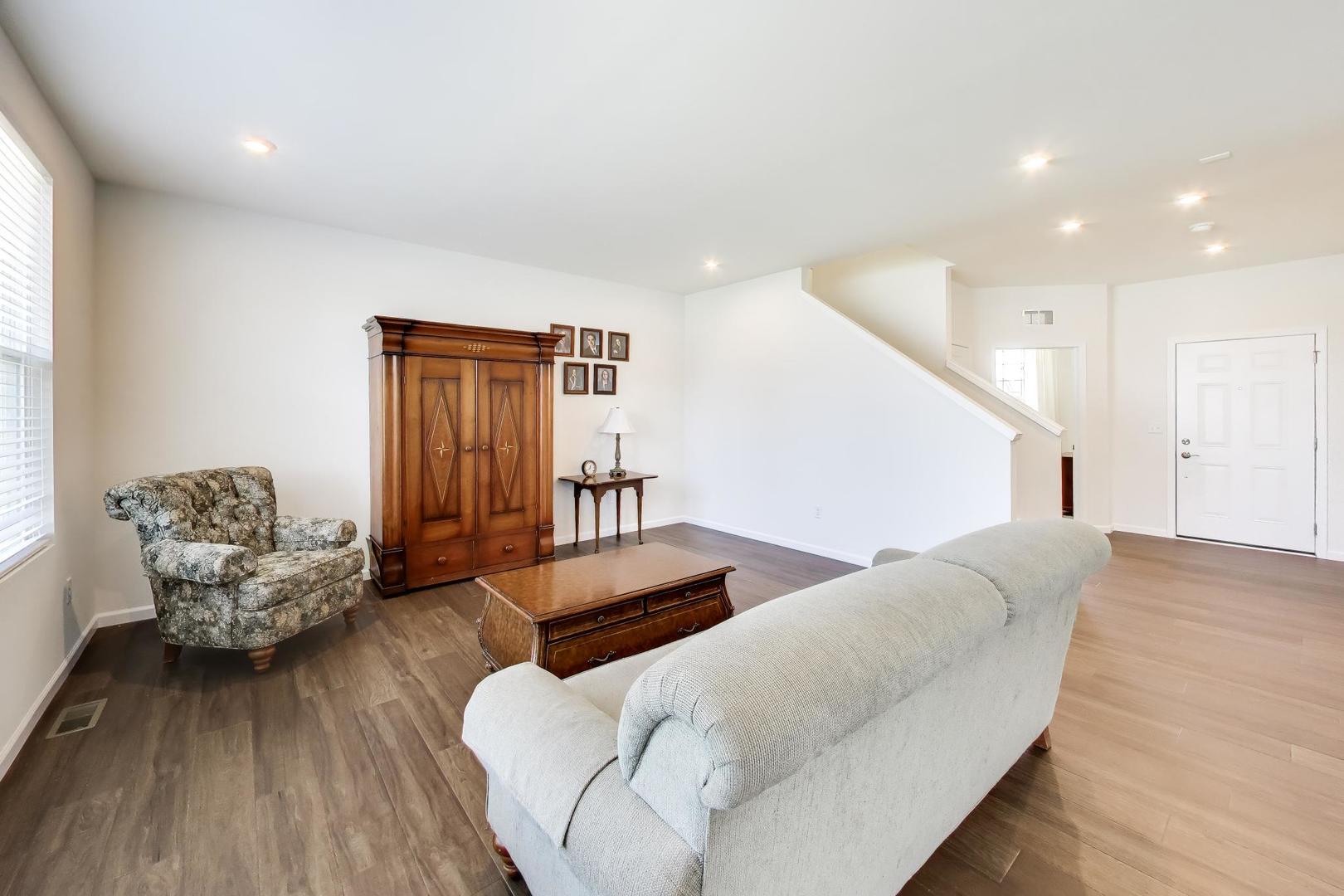 497 Darin Court, Batavia, IL 60510