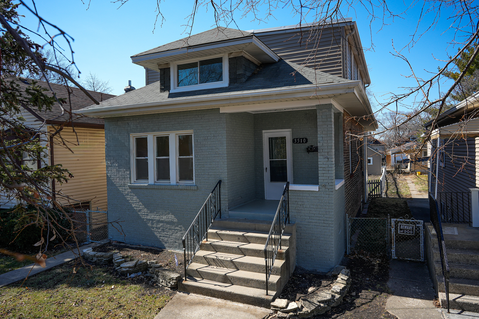 3510 N Oketo Avenue, Chicago, IL 60634