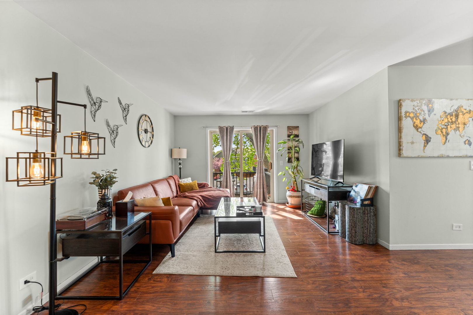 1332 McDowell Road #201, Naperville, IL 60563