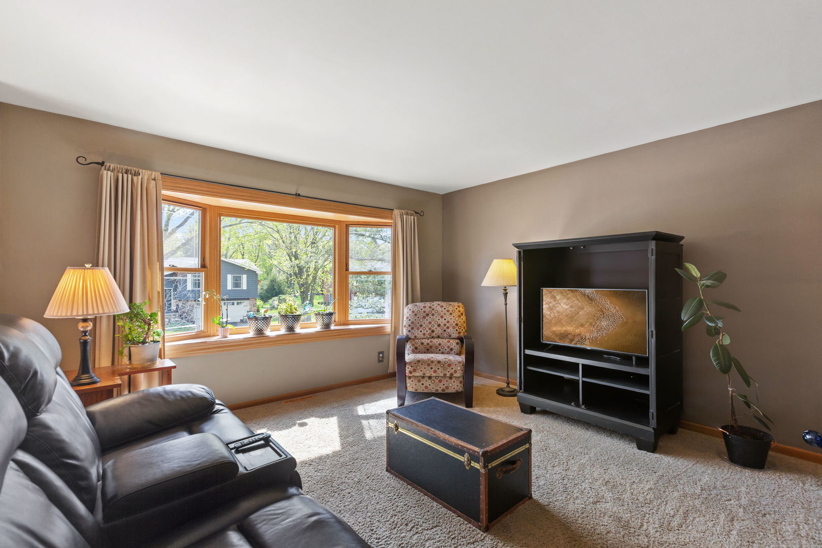 814 SCOTT Street, Algonquin, IL 60102