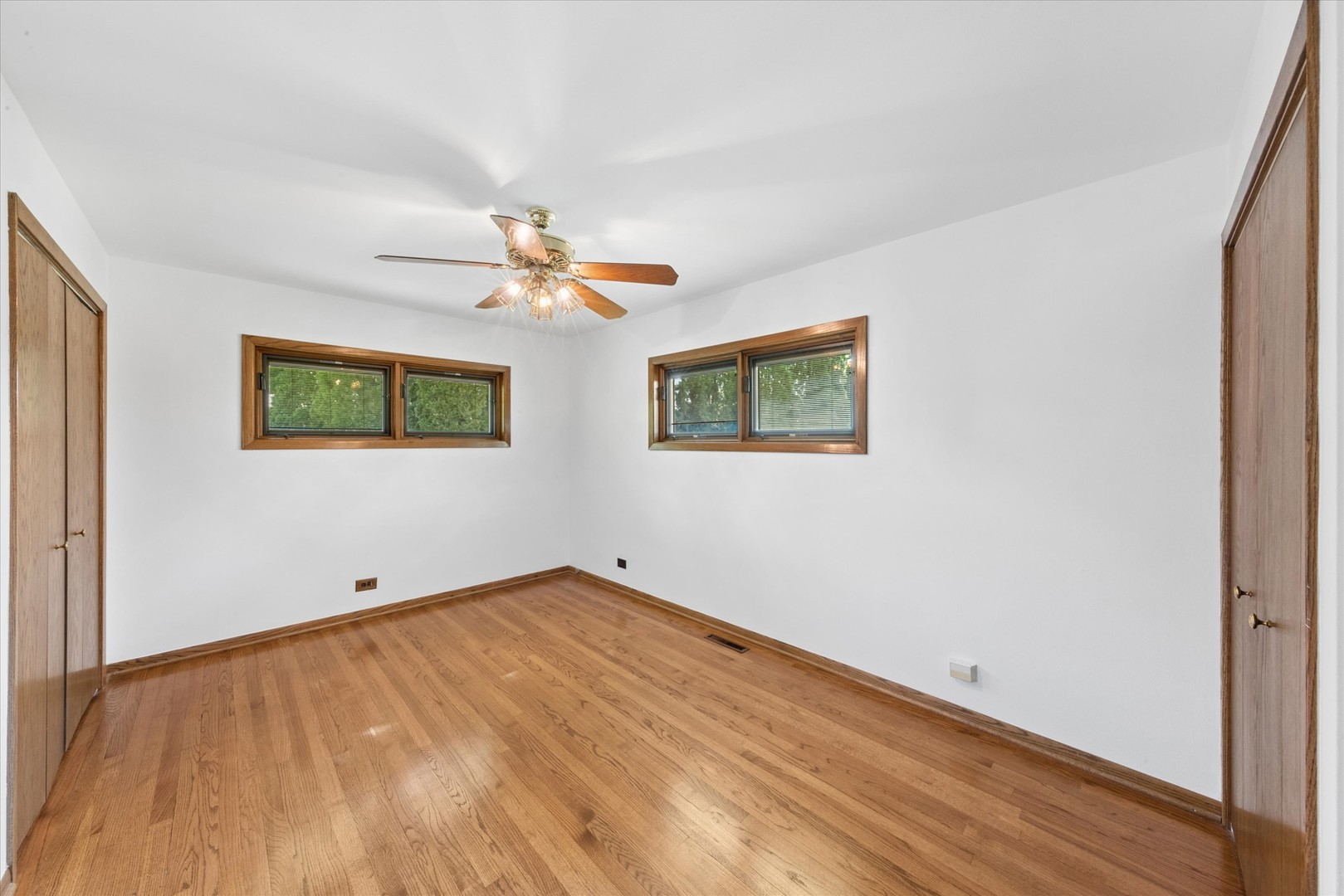 4N164 Church Road, Bensenville, IL 60106