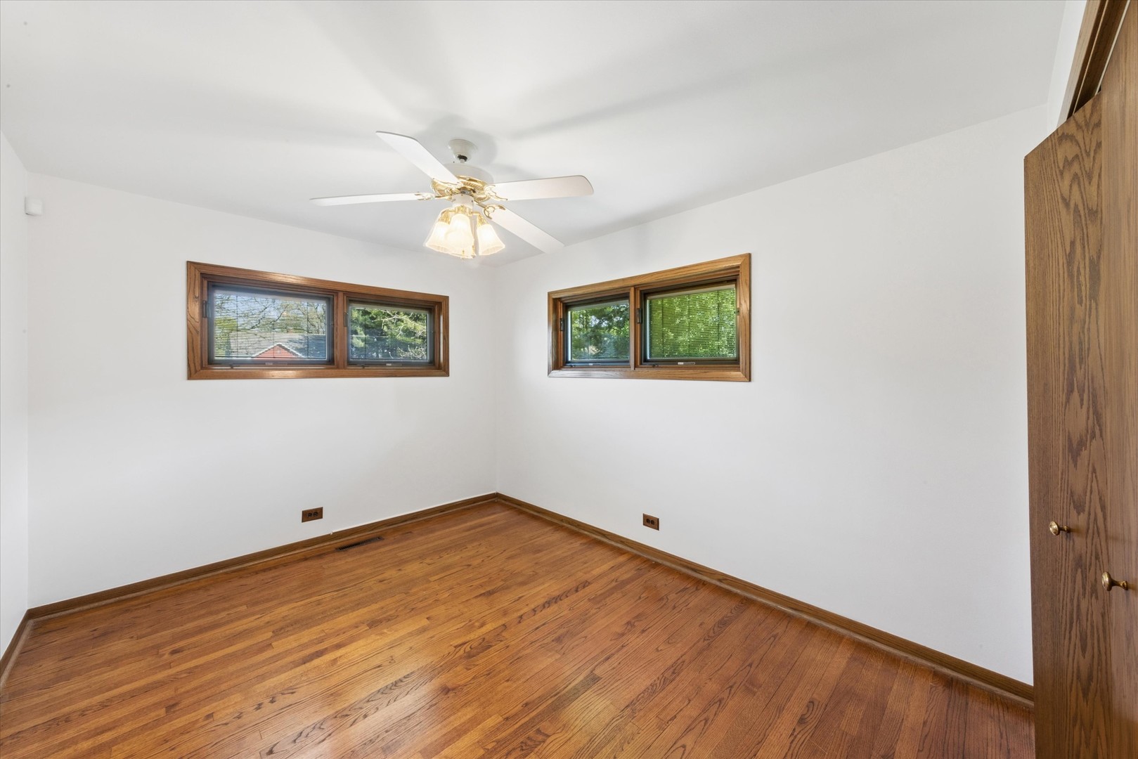 4N164 Church Road, Bensenville, IL 60106