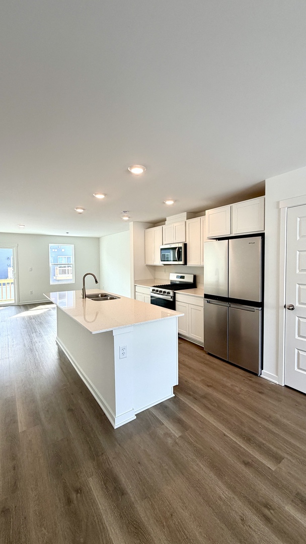 863 Briar Glen Court #863, Hampshire, IL 60140