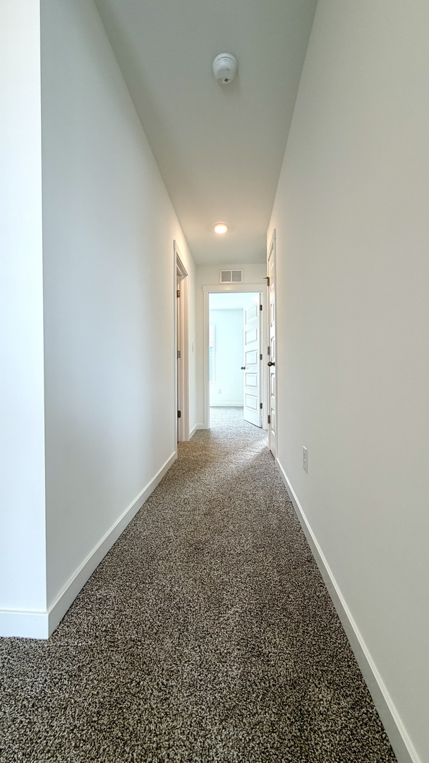 863 Briar Glen Court #863, Hampshire, IL 60140