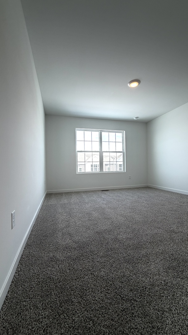 863 Briar Glen Court #863, Hampshire, IL 60140