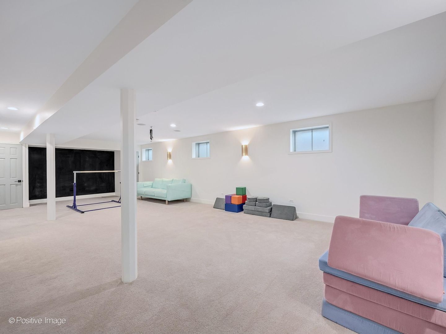 6437 Davane Court, Downers Grove, IL 60516