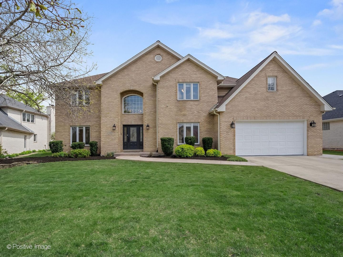 6437 Davane Court, Downers Grove, IL 60516