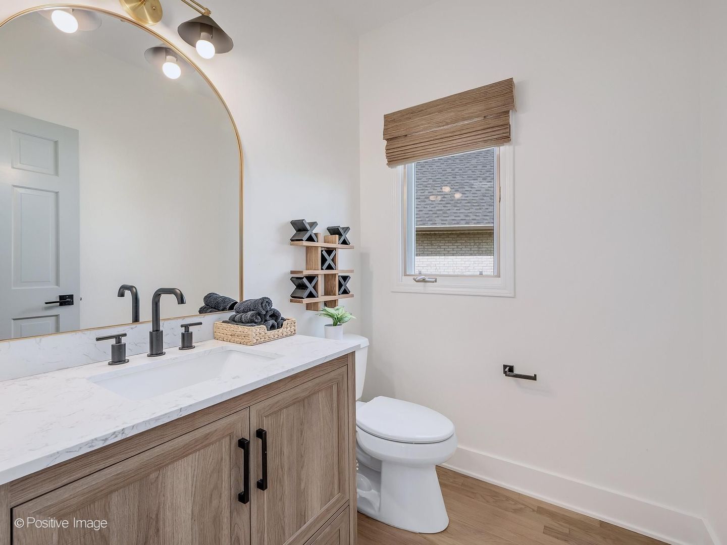 6437 Davane Court, Downers Grove, IL 60516