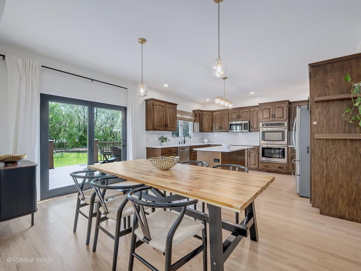 6437 Davane Court, Downers Grove, IL 60516