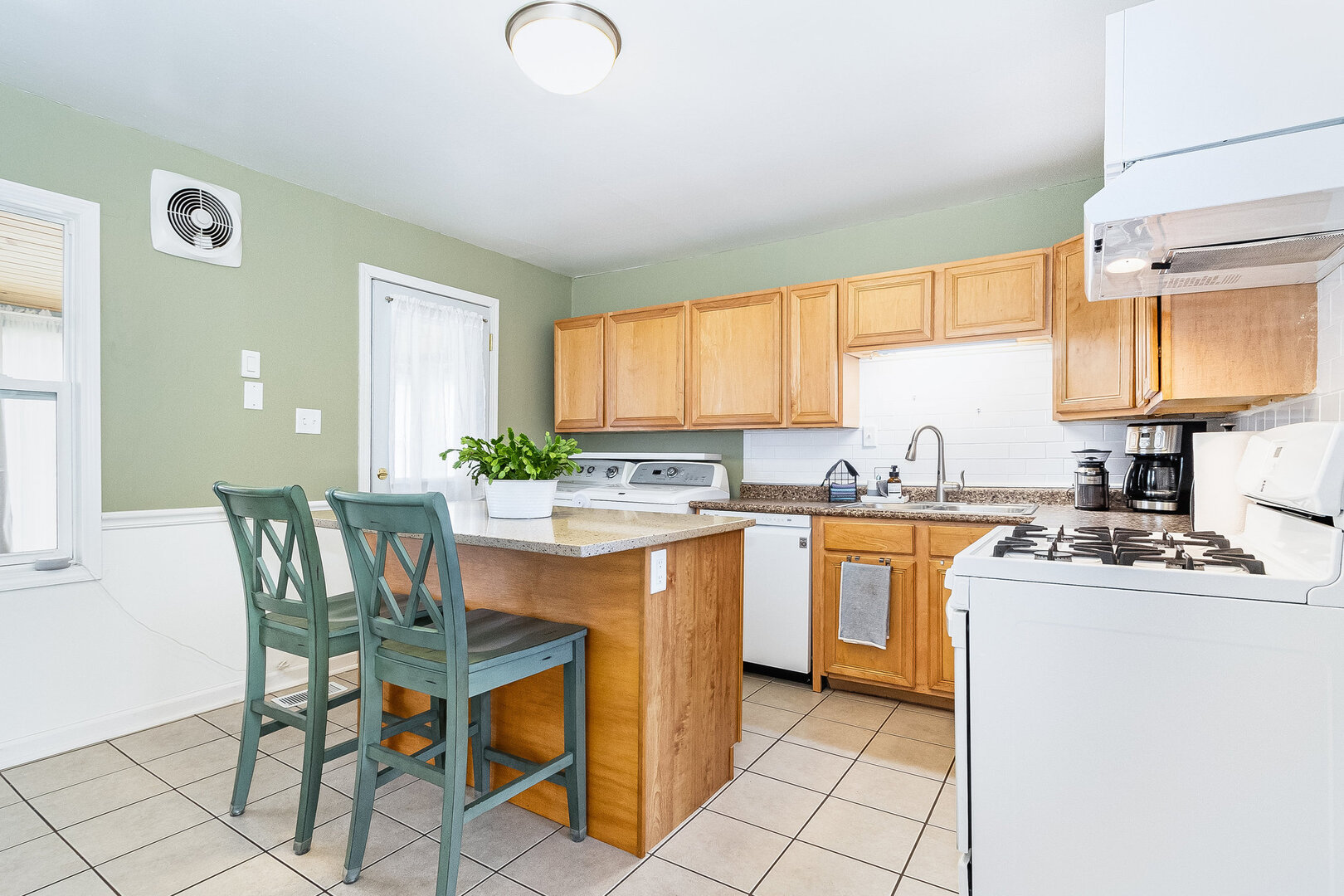 531 Glen Avenue, Romeoville, IL 60446