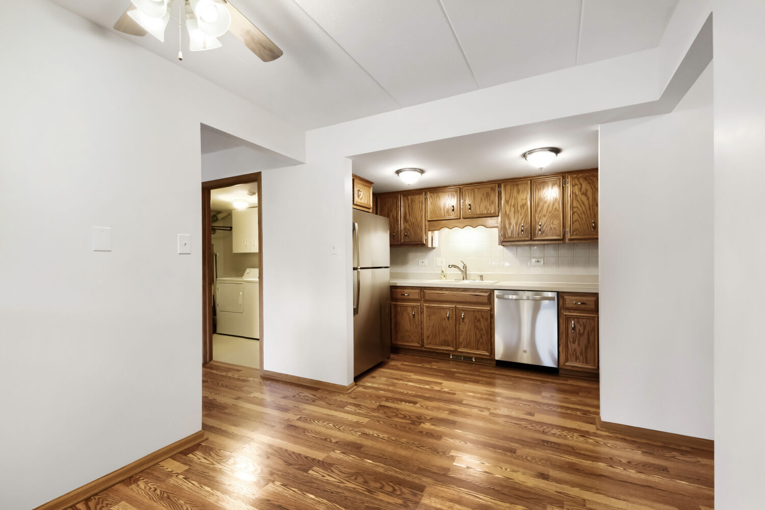 4940 W 134 Court #403, Crestwood, IL 60418