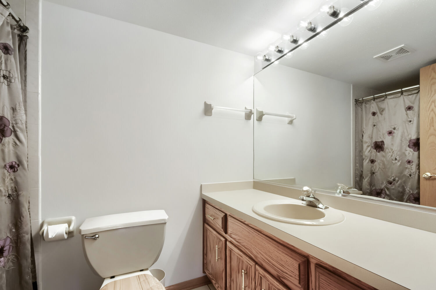 4940 W 134 Court #403, Crestwood, IL 60418