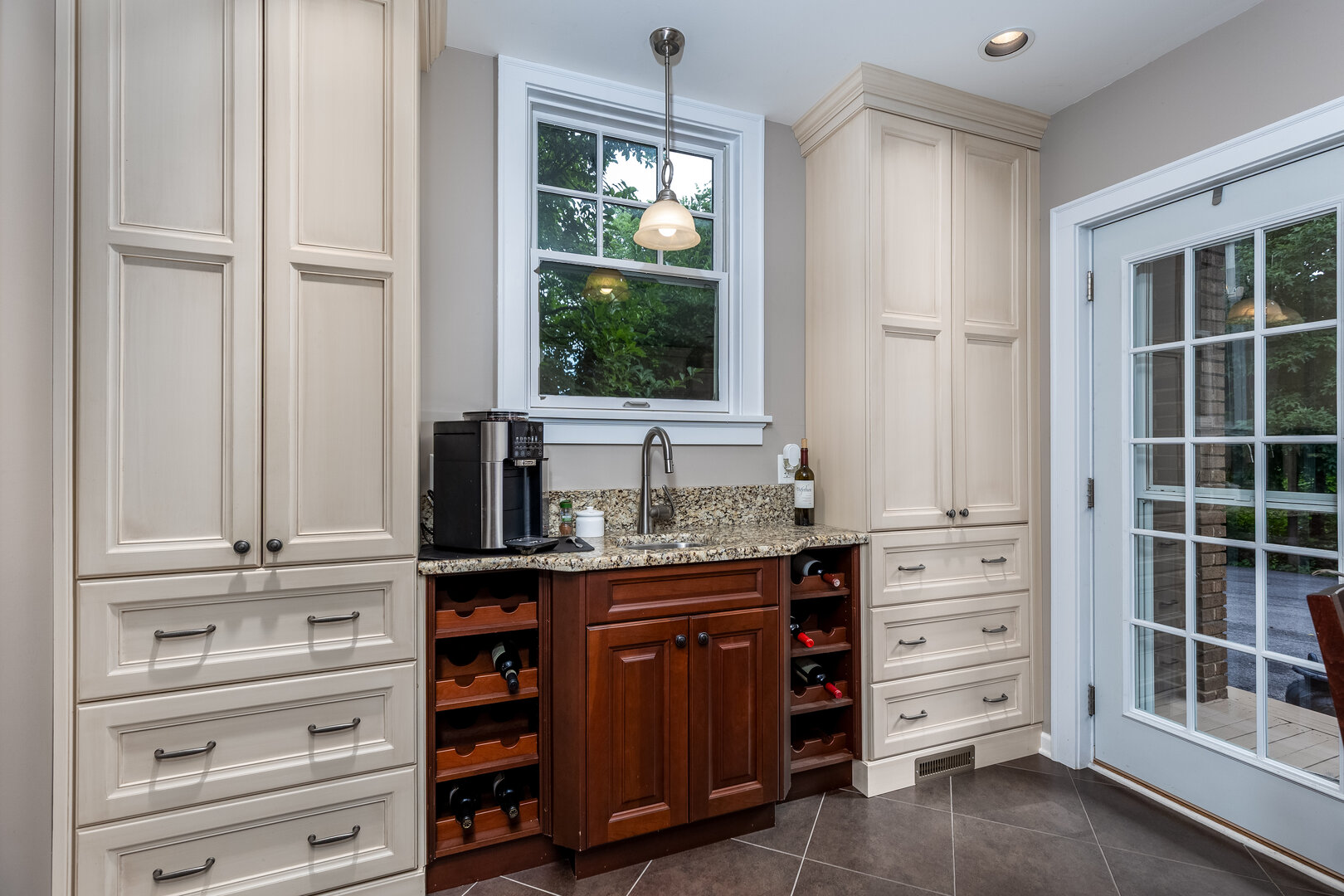 436 Park Avenue, Ottawa, IL 61350