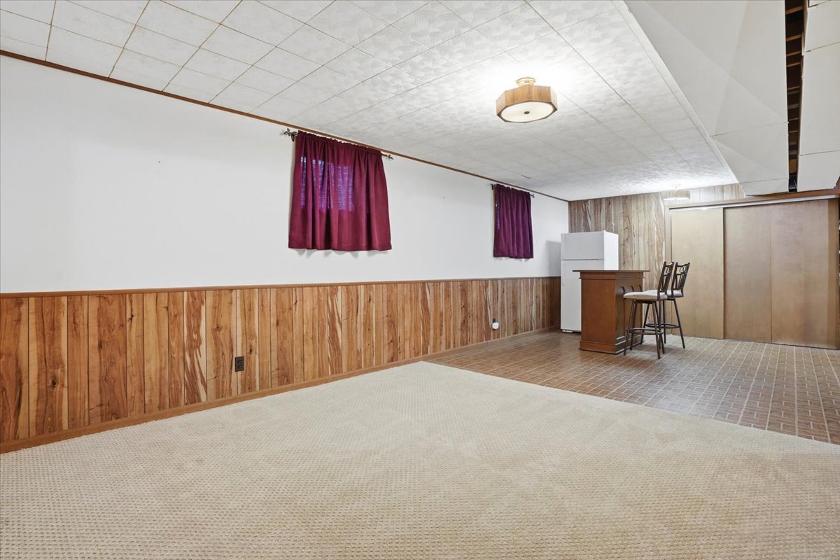 58 N California Avenue, Mundelein, IL 60060