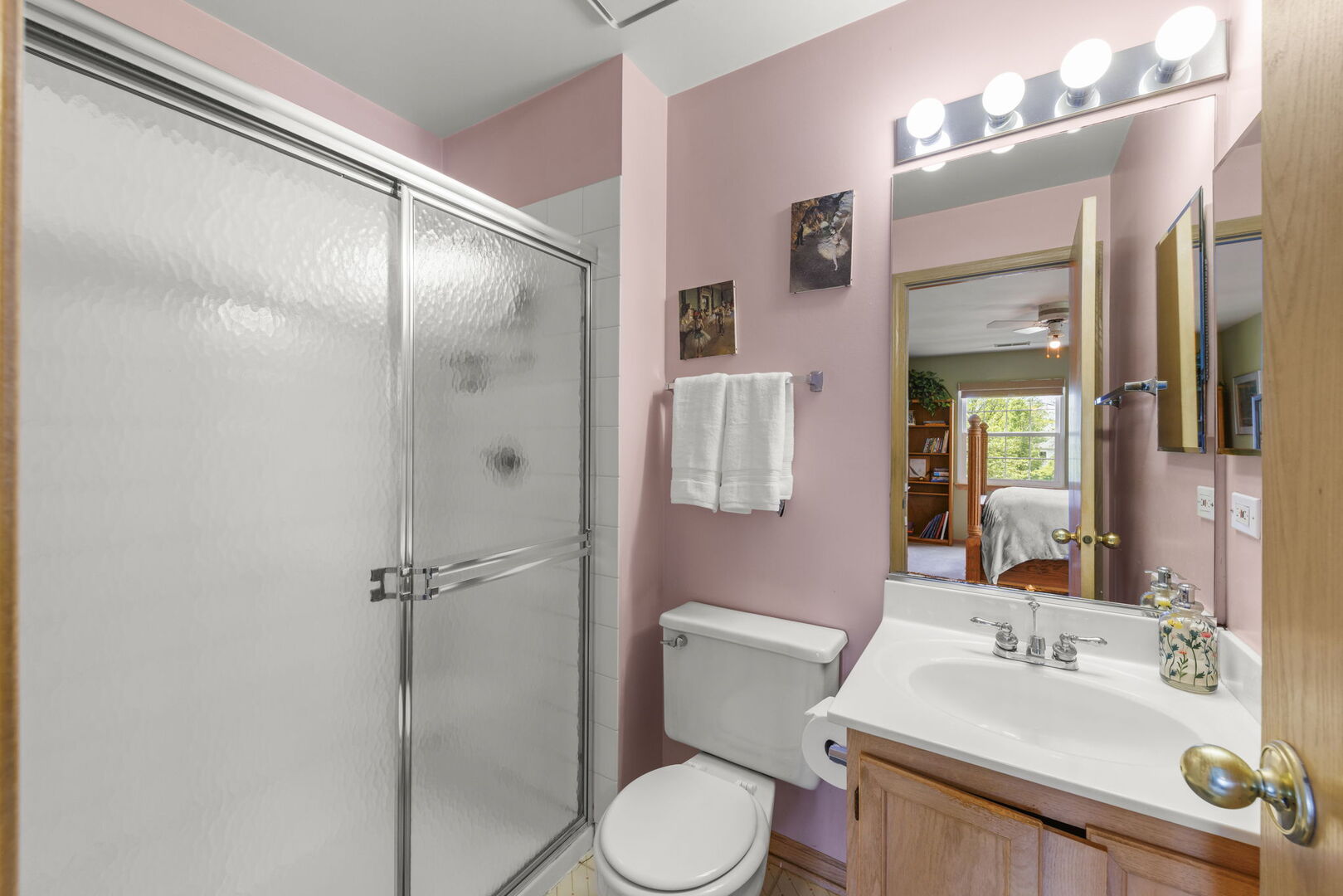 2865 Meadow Lane #v2, Schaumburg, IL 60193