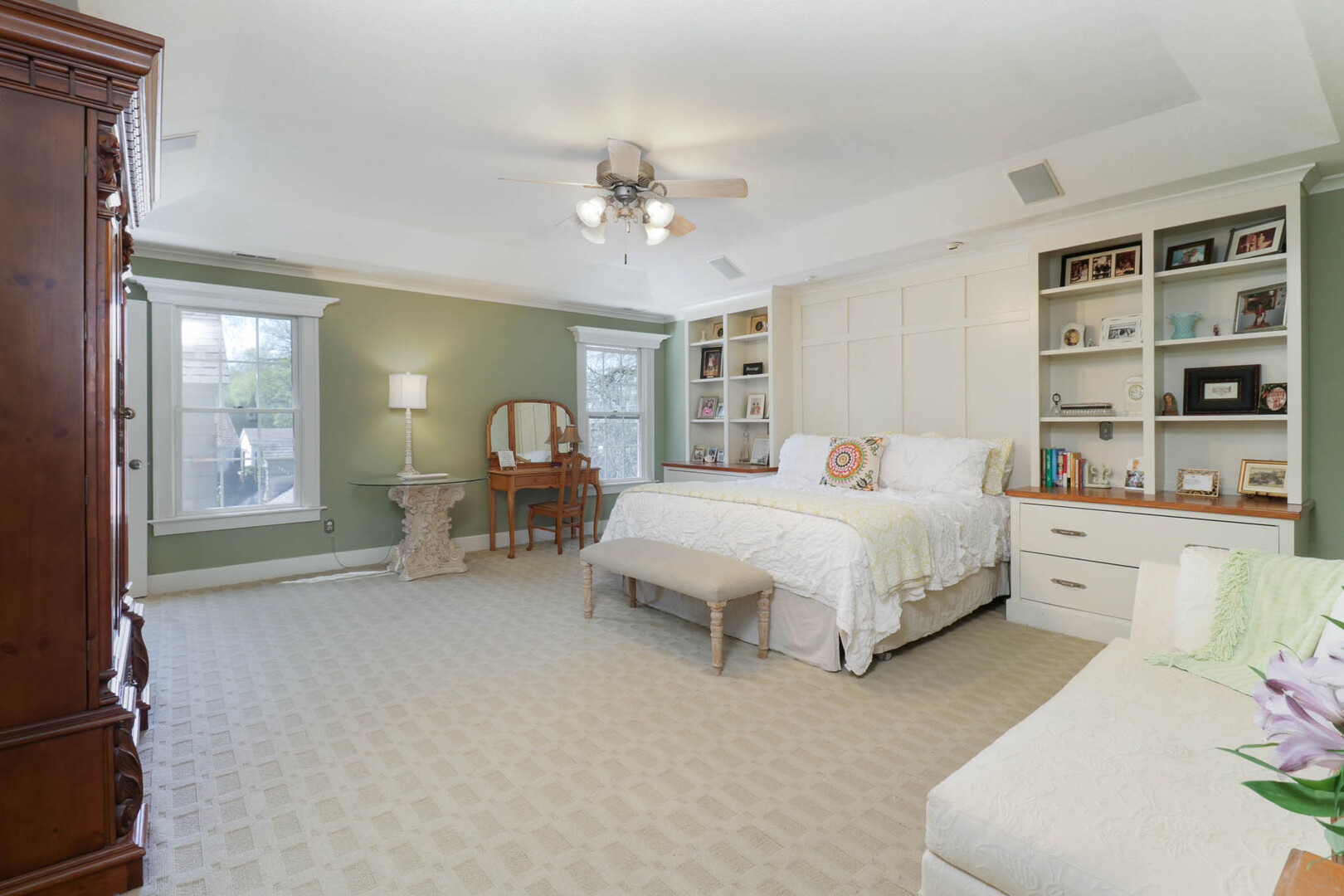 1202 Elmwood Road, Bloomington, IL 61701