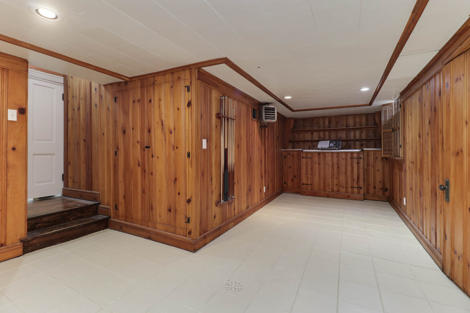 1202 Elmwood Road, Bloomington, IL 61701