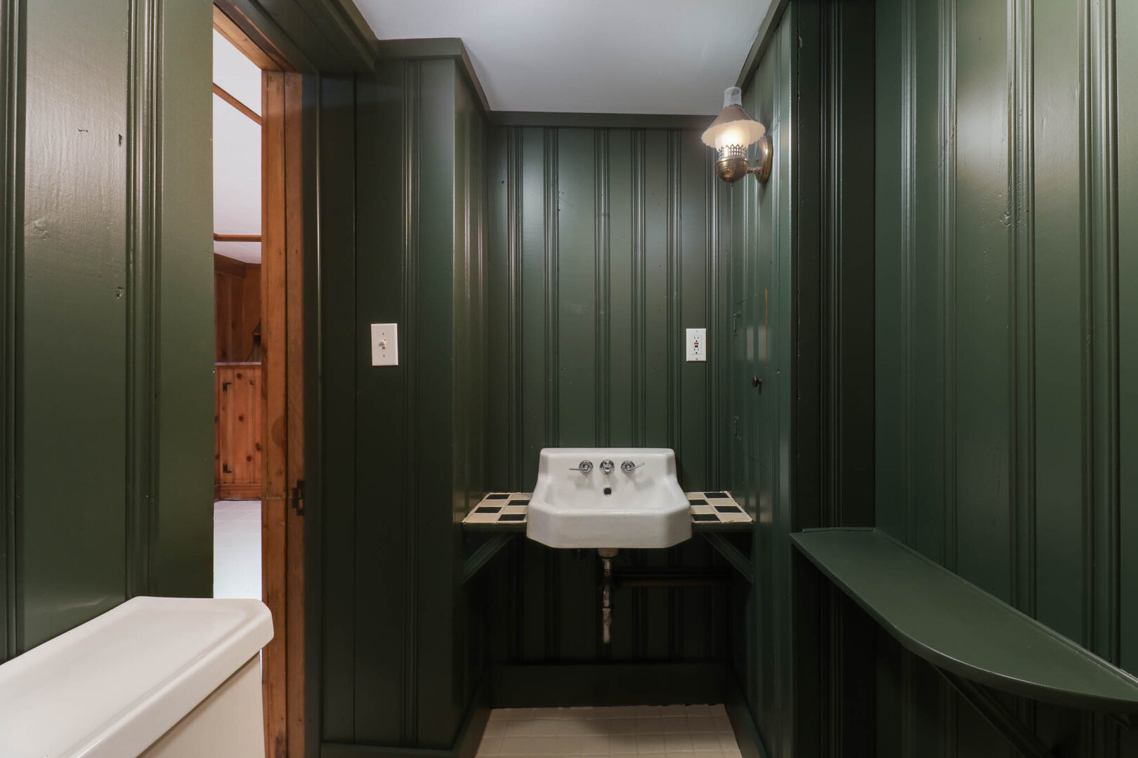 1202 Elmwood Road, Bloomington, IL 61701