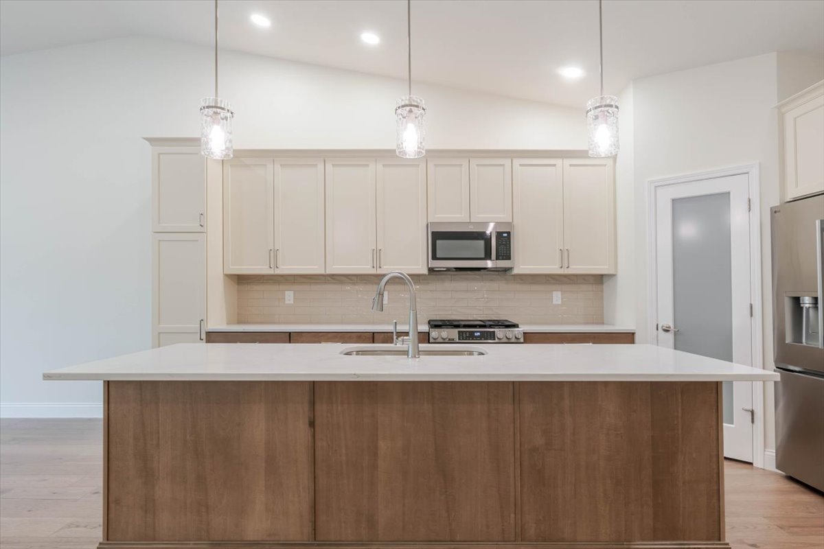 43 Yukon Circle, Bloomington, IL 61705