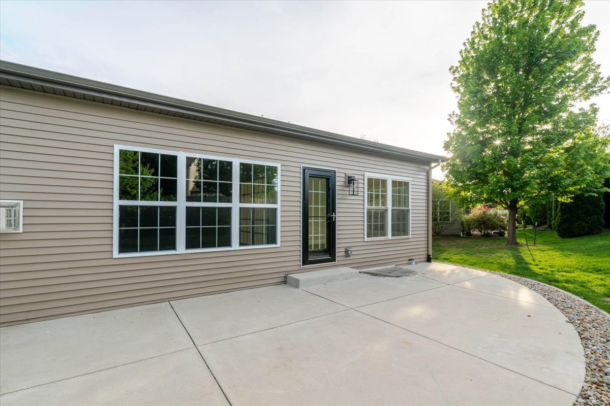 43 Yukon Circle, Bloomington, IL 61705