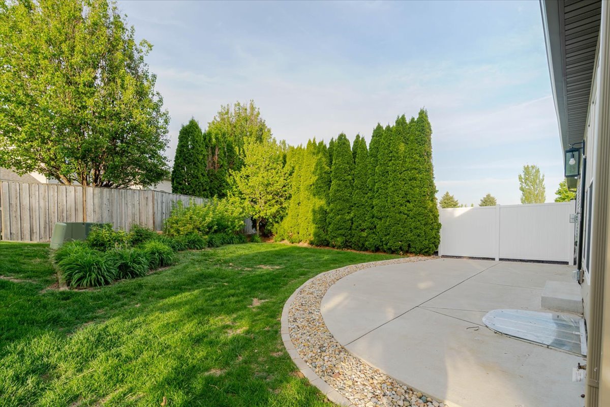 43 Yukon Circle, Bloomington, IL 61705