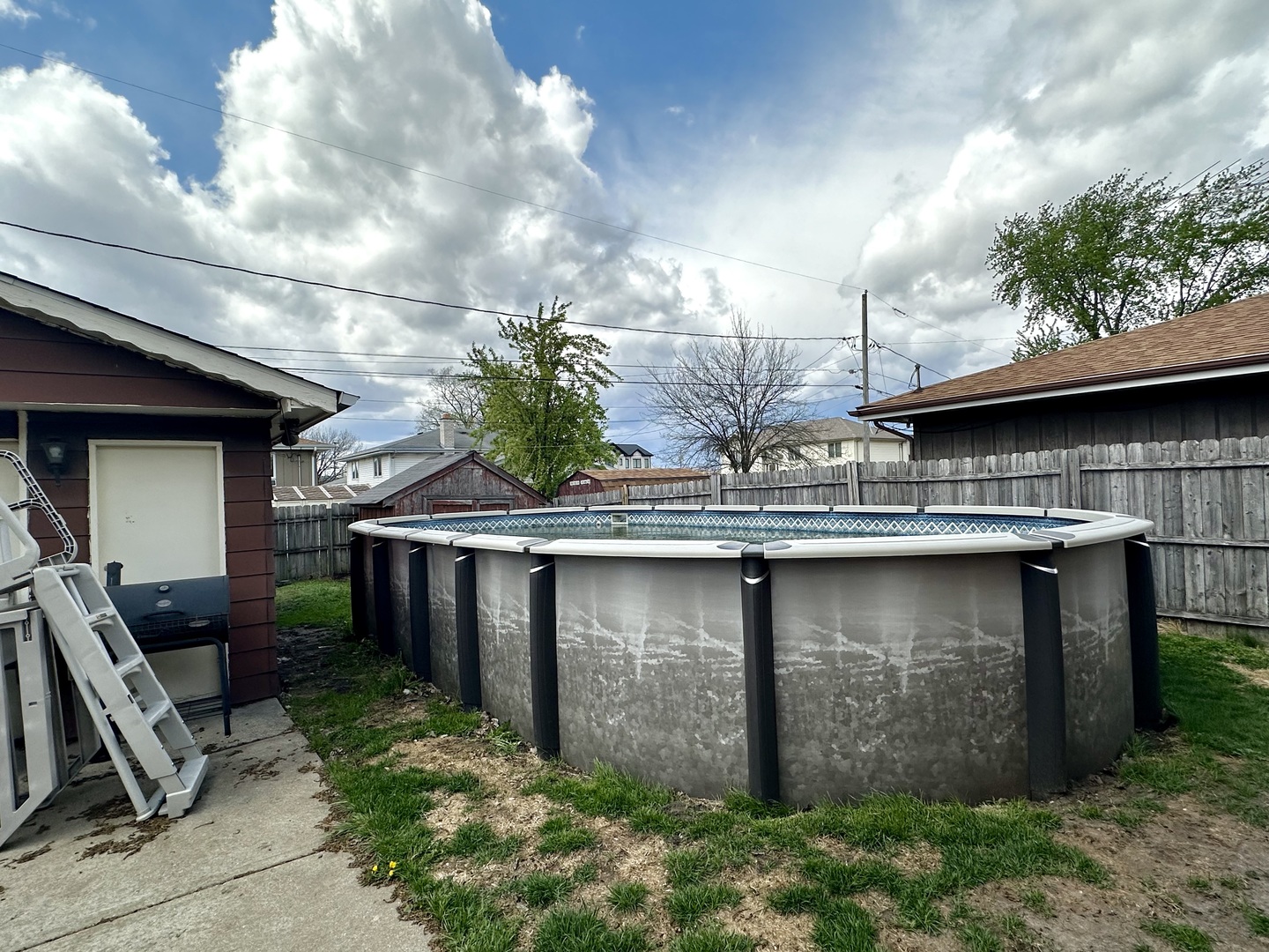 8404 S 79th Avenue, Justice, IL 60458