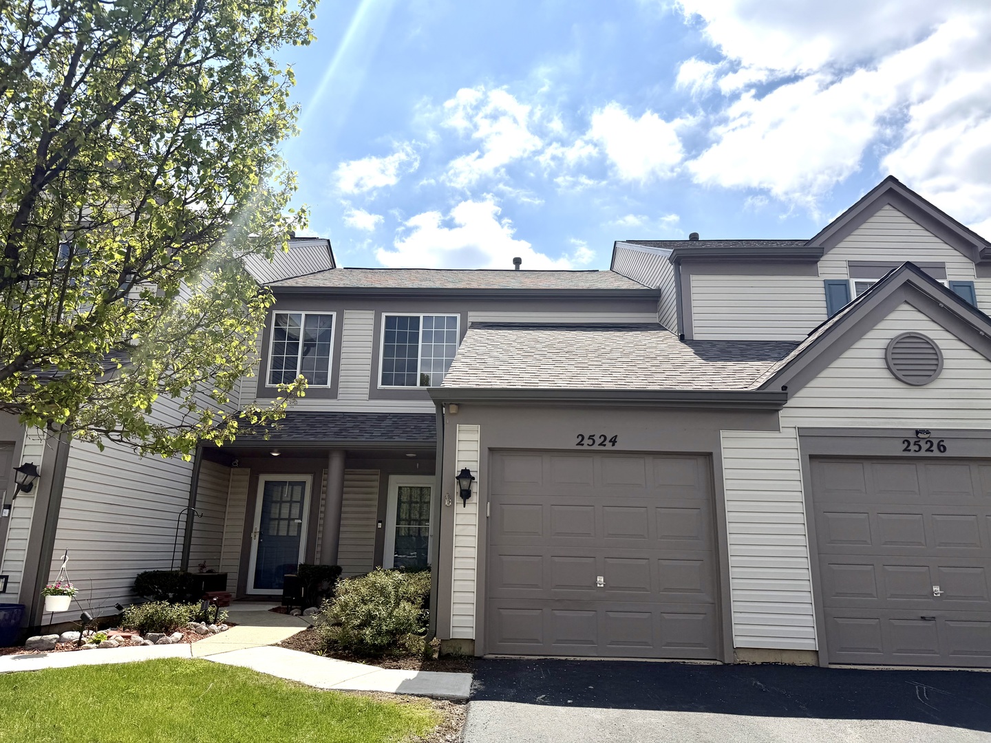 2524 Carrolwood Road #2524, Naperville, IL 60540