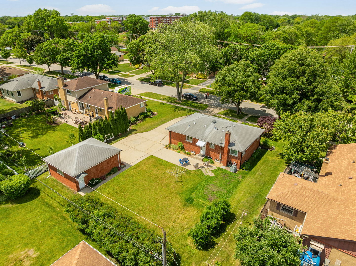 3 Audrey Lane, Mount Prospect, IL 60056