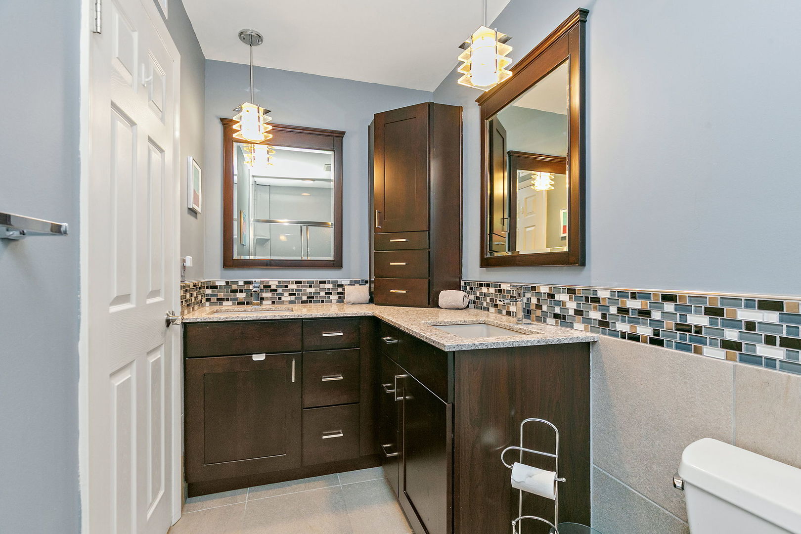 1363 W Saint James Court, Palatine, IL 60067